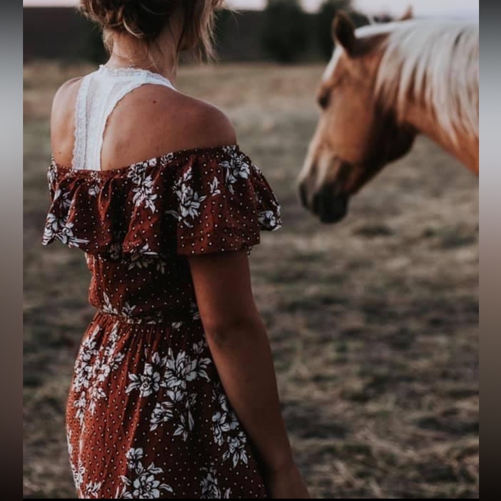 FAVORITE DRESS